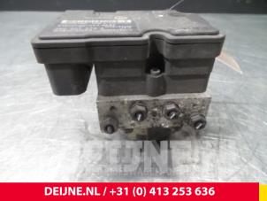 Volkswagen Caddy ABS Pumpe O56332 foto 3