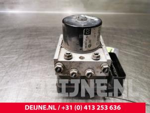 Volkswagen Golf Plus ABS pump O56367 photo 3