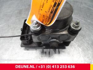 Fiat Fiorino ABS Pomp O56412 foto 3
