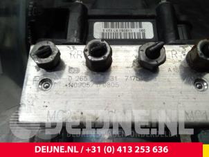 Fiat Fiorino ABS Pomp O56455 foto 3