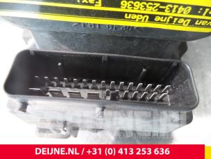 Iveco Daily ABS Pomp O56513 foto 3