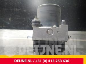 Peugeot Boxer ABS Pumpe O56630 foto 3