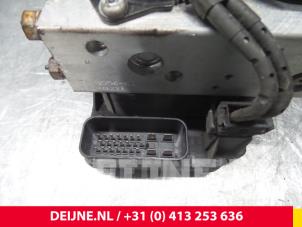 Renault Master ABS Pumpe O56672 foto 2