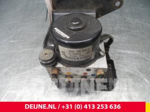 Renault Master ABS Pumpe O56672 foto 3