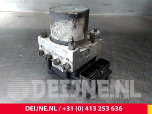 Renault Master ABS Pomp O56732 foto 2