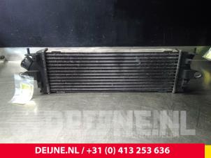 Nissan Primastar Intercooler O56938 foto 2