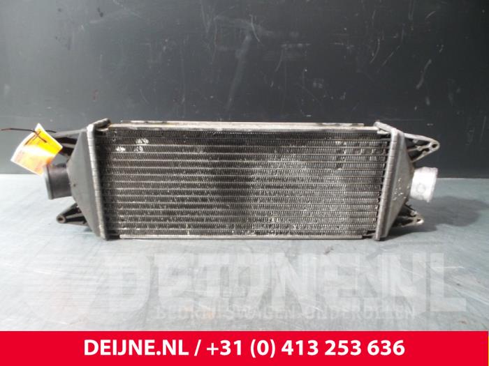 Gebruikte Intercooler Iveco New Daily III 29L11 Prijs € 60,50 Inclusief btw aangeboden door van Deijne Onderdelen Uden B.V.