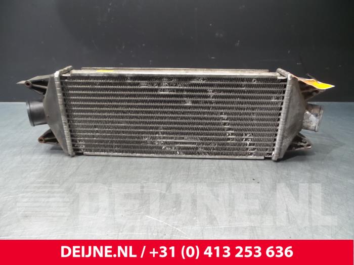 Gebruikte Intercooler Iveco New Daily III 35C12V,S12V Prijs € 60,50 Inclusief btw aangeboden door van Deijne Onderdelen Uden B.V.