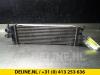 Intercooler van een Renault Trafic New (FL), 2001 / 2014 2.0 dCi 16V 90, Bestel, Diesel, 1.995cc, 66kW (90pk), FWD, M9R780; M9R782; M9R692; M9RF6; M9R630; M9RA6; M9R786, 2006-08 / 2014-06, FL90; FLAM; FLBM; FLFM; FLGM 2008