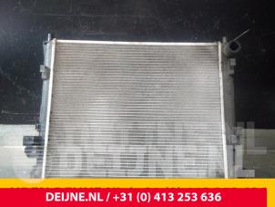 Opel Vivaro Radiator O57089 photo 2