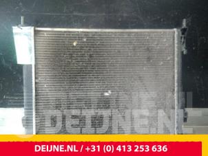 Gebruikte Radiateur Opel Vivaro 1.9 DI Prijs € 36,30 Inclusief btw aangeboden door van Deijne Onderdelen Uden B.V.