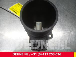Nissan Kubistar Luftmassenmesser O57760 foto 3