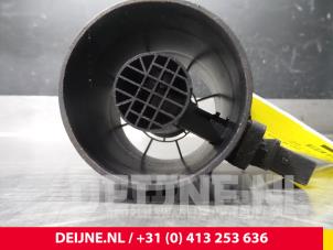 Mercedes Sprinter Luchthoeveelheidsmeter O57876 foto 2