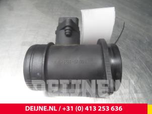 Volkswagen Transporter Airflow meter O57933 foto 3