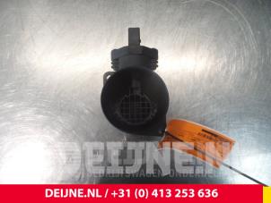 Volkswagen Caddy Airflow meter O57944 photo 2