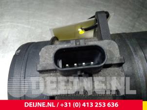 Volkswagen Transporter Airflow meter O57956 photo 3