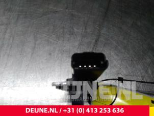 Peugeot Boxer Airflow meter O58089 photo 3