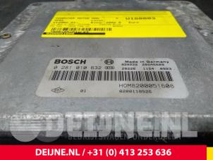 Opel Vivaro Engine management computer O58281 photo 4