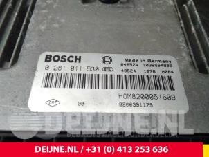 Opel Vivaro Steuergerät Motormanagement O58284 foto 4
