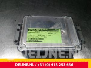 Opel Vivaro Engine management computer O58286 photo 4