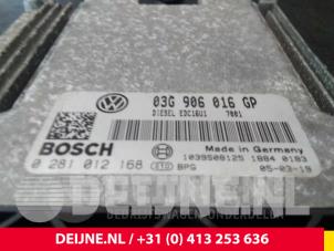 Volkswagen Caddy Steuergerät Motormanagement O58373 foto 4