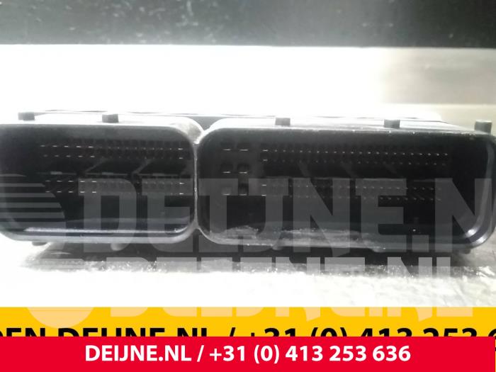Volkswagen Caddy Computer Motormanagement O58379