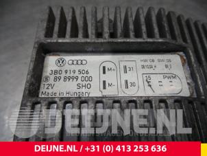 Volkswagen Transporter Steuergerät Kühlung O58607 foto 4
