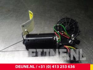 Mercedes S-Klasse Scheibenwischermotor vorne O59361 foto 2