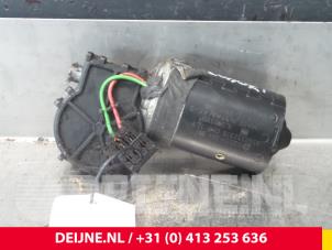 Volkswagen Caddy Scheibenwischermotor vorne O59406 foto 2