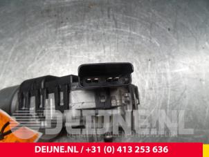 Peugeot Partner Front wiper motor O59573 photo 2
