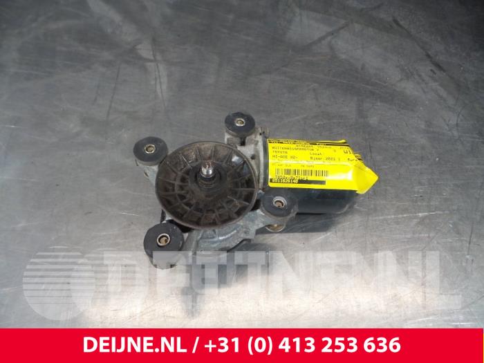 Toyota Hiace Ruitenwissermotor voor O59613