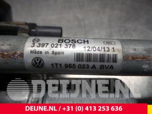 Volkswagen Caddy Scheibenwischermotor+Mechanik O60041 foto 4