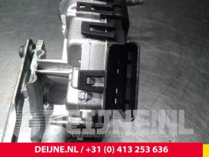 Peugeot Partner Wiper motor + mechanism O60126 photo 3