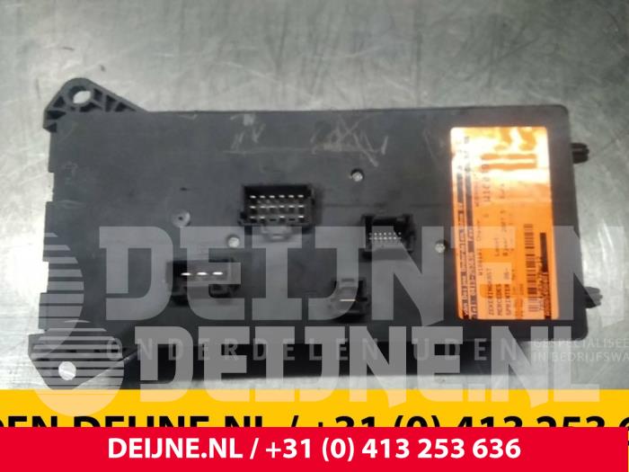 Mercedes Sprinter Zekeringkast O60242