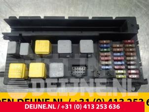 Mercedes Sprinter Zekeringkast O60244 foto 2