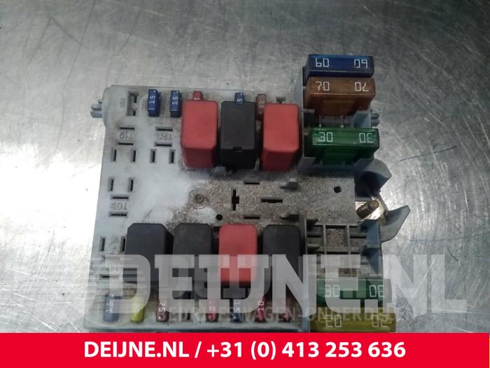 Fiat Stilo Sicherungskasten O60261