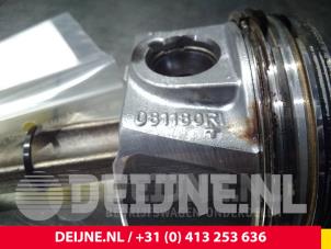 Volkswagen Caddy Kolben O61717 foto 4