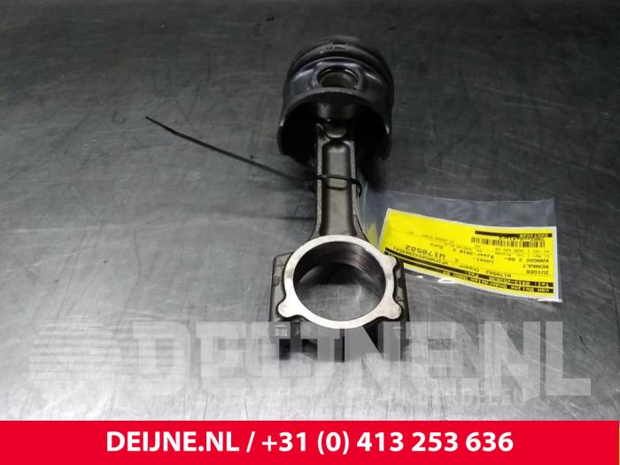 Gebruikte Zuiger Renault Kangoo Express (FW) 1.5 dCi 90 FAP Prijs € 121,00 Inclusief btw aangeboden door van Deijne Onderdelen Uden B.V.