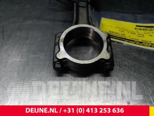 Renault Kangoo Piston O61832 photo 2