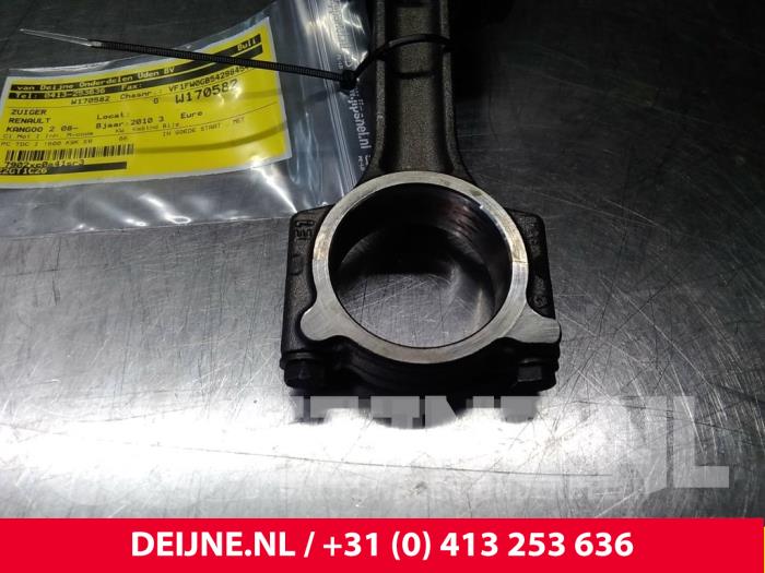 Zuiger van een Renault Kangoo Express (FW) 1.5 dCi 90 FAP 2010