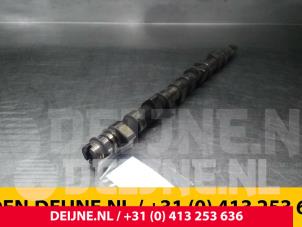 Volkswagen Transporter Camshaft O61889 photo 2