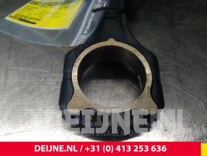 Mercedes Vito Pleuelstange O61968 foto 2
