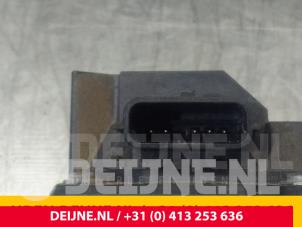 Renault Trafic Auspuff Drosselventil O62308 foto 2