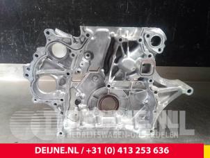 Mitsubishi Canter Distributiedeksel O62662 foto 2