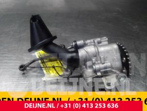 Ford Transit Custom Oil pump O62712 photo 3