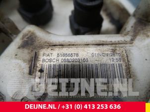 Peugeot Bipper Electric fuel pump O63287 photo 4