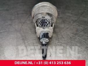 Mercedes Sprinter Adblue injector O64021 foto 3