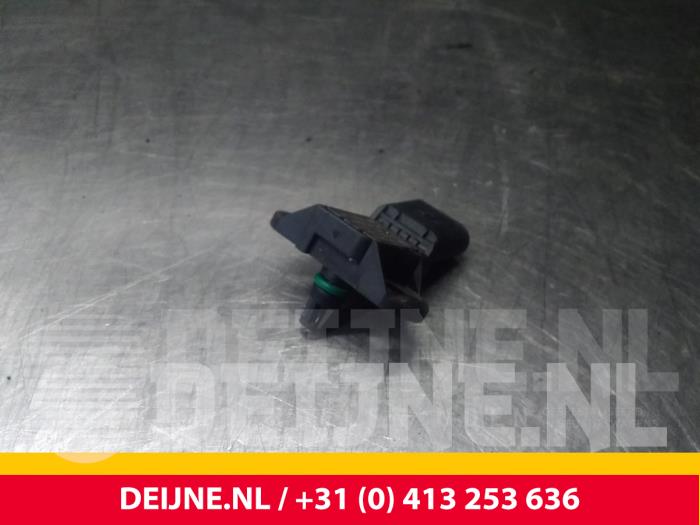 Gebruikte Map Sensor (inlaatspruitstuk) Volkswagen Transporter T5 2.0 BiTDI DRF 4 Motion Prijs € 12,10 Inclusief btw aangeboden door van Deijne Onderdelen Uden B.V.