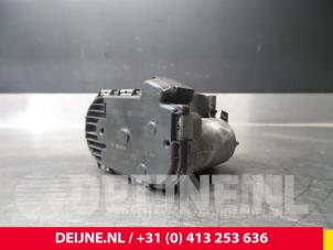 Gebruikte Gasklephuis Mercedes Sprinter 3,5t (906.63) 318 CDI 24V Prijs € 12,10 Inclusief btw aangeboden door van Deijne Onderdelen Uden B.V.