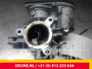 Opel Corsa Drosselklappengehäuse O64200 foto 3